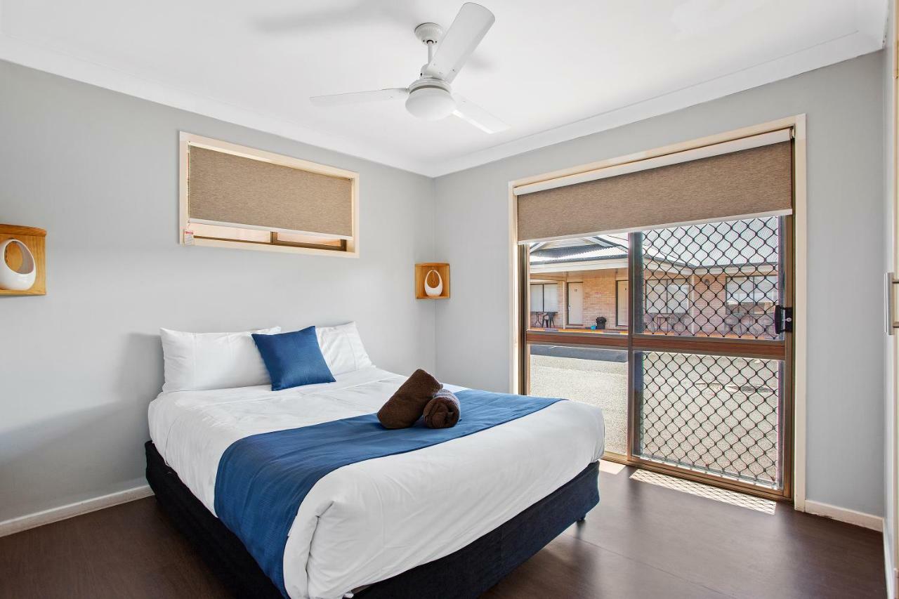 Clifford Gardens Motor Inn 투움바 외부 사진